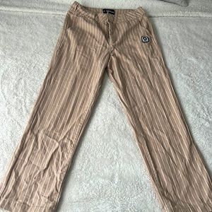 Forever 21 Airwalk pants new never worn !